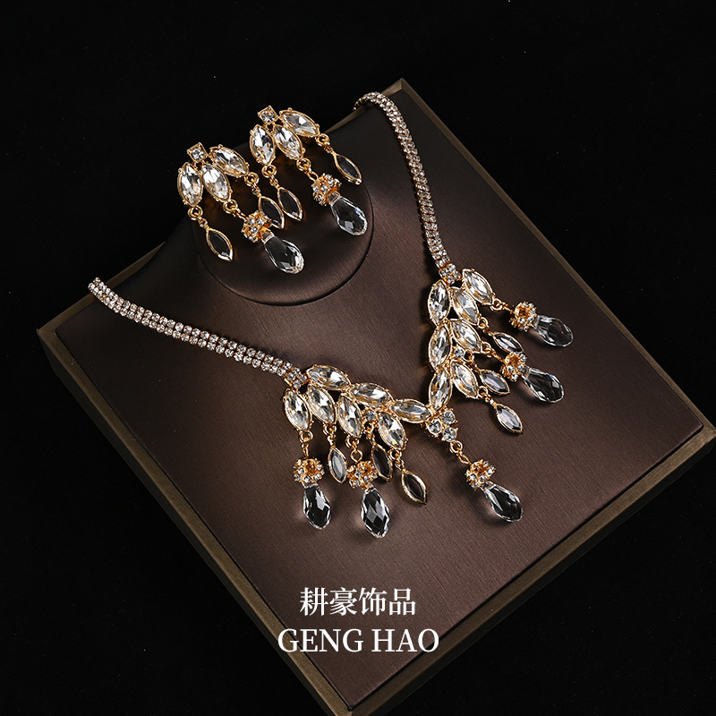 Luxury Gift Set - Luxury Fashion Women Zircon Tassel 18k