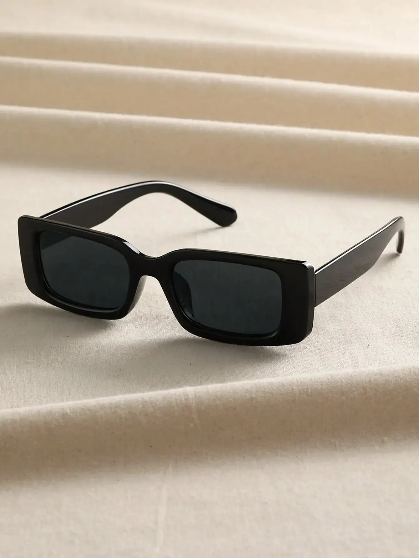 1 PCs Unisex Black Plastic Squ - Sunglasses Uv400 评论和价格