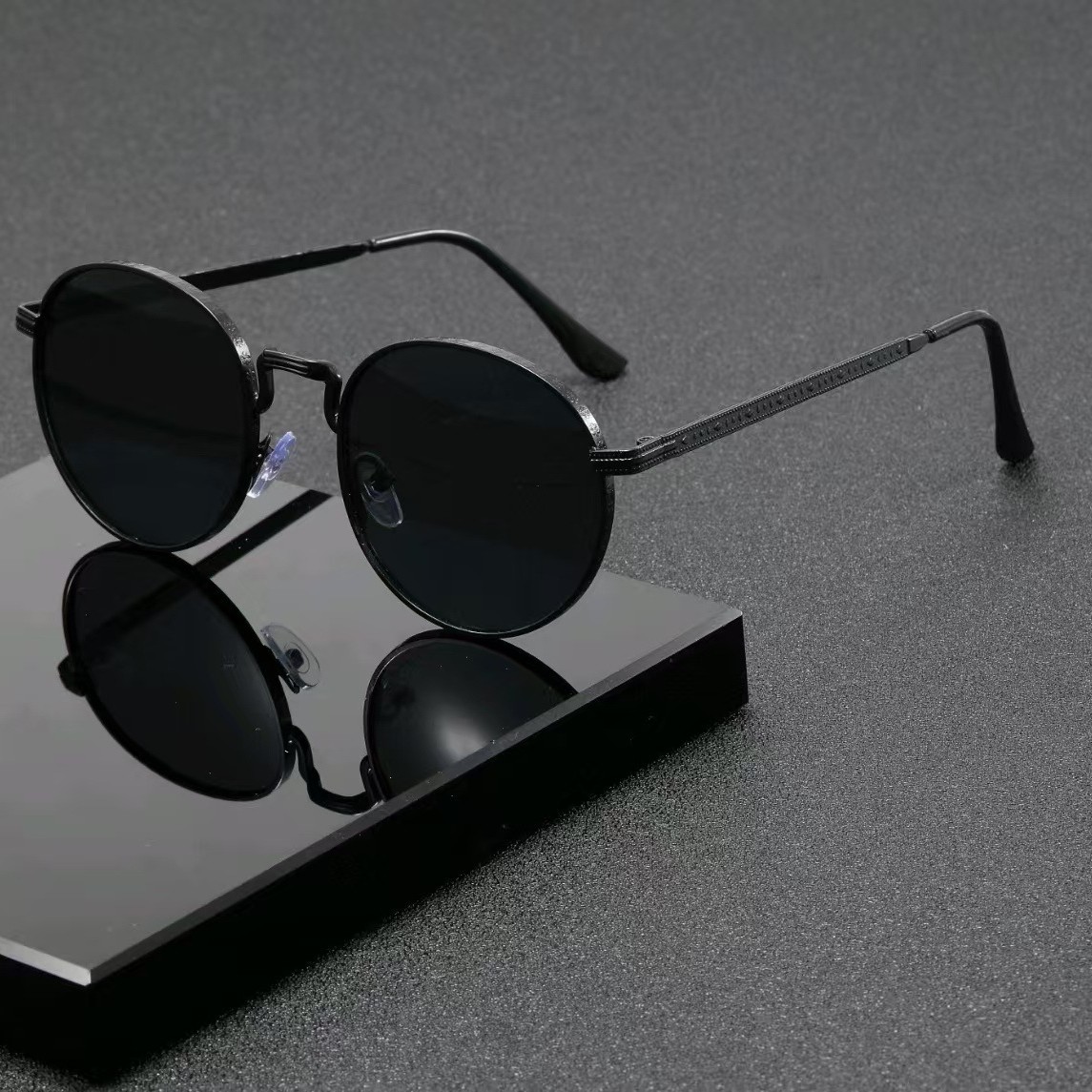 Fashion Classic Round Sunglass - Designer Sunglasses 评论和价格