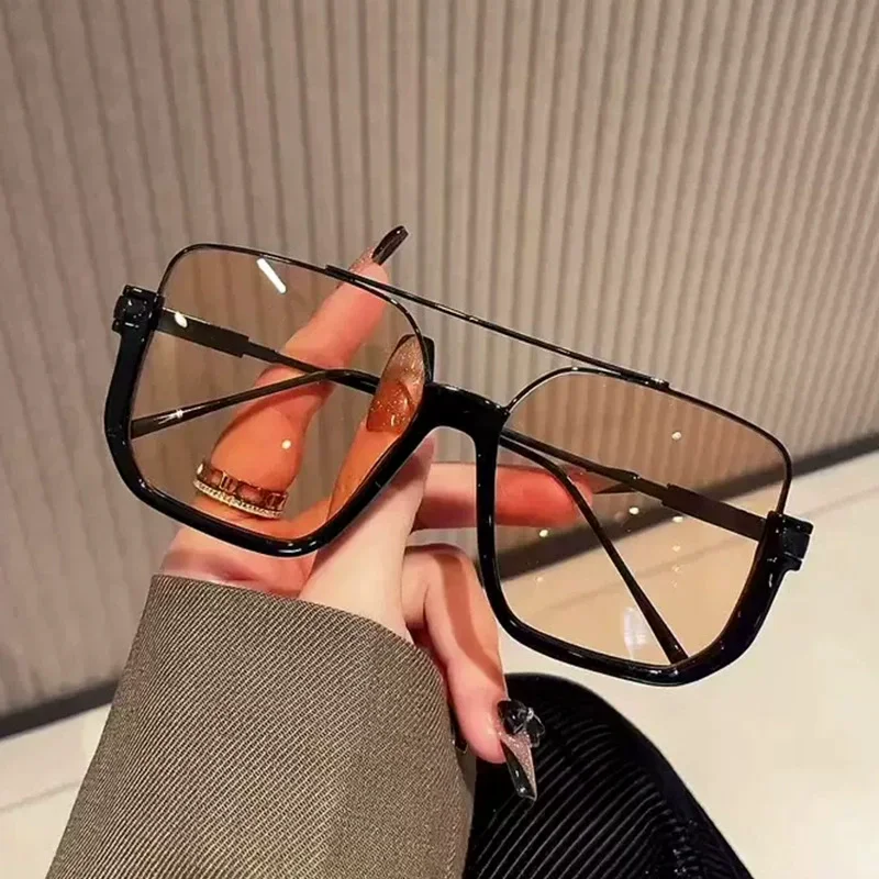 New Vintage Oversized Sunglass - Designer Sunglasses 评论和价格