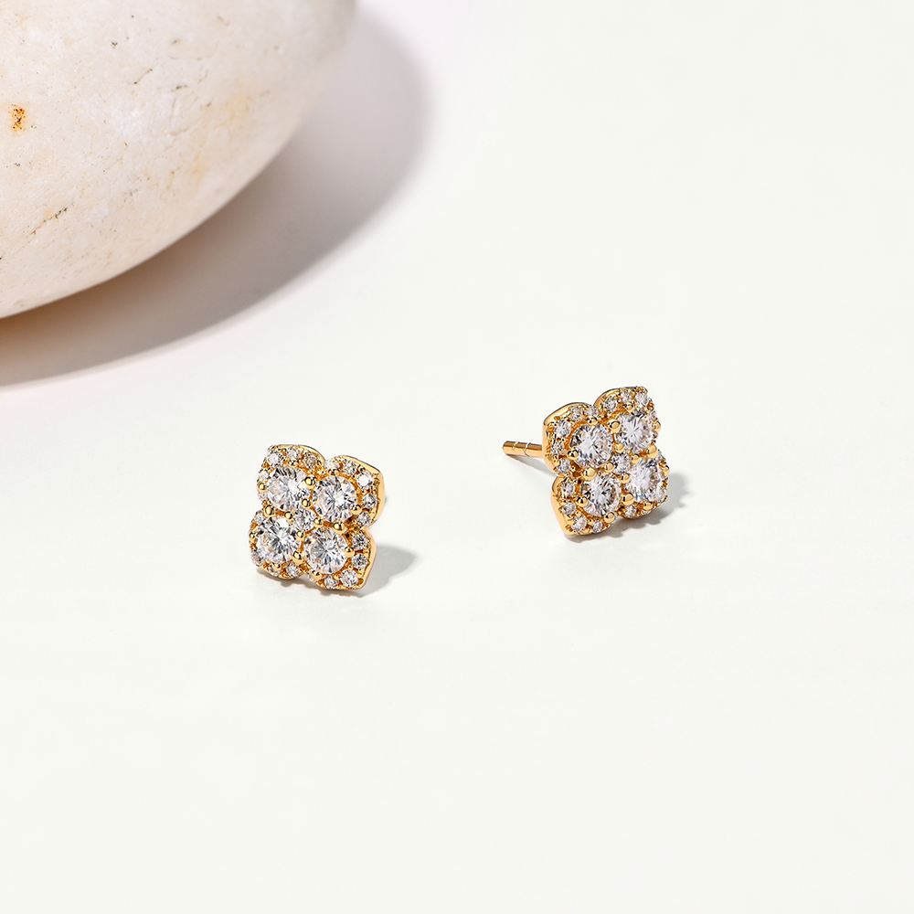 Attagems Full Moissanite Diamo - Gold Plated Jewelry 评论和价格